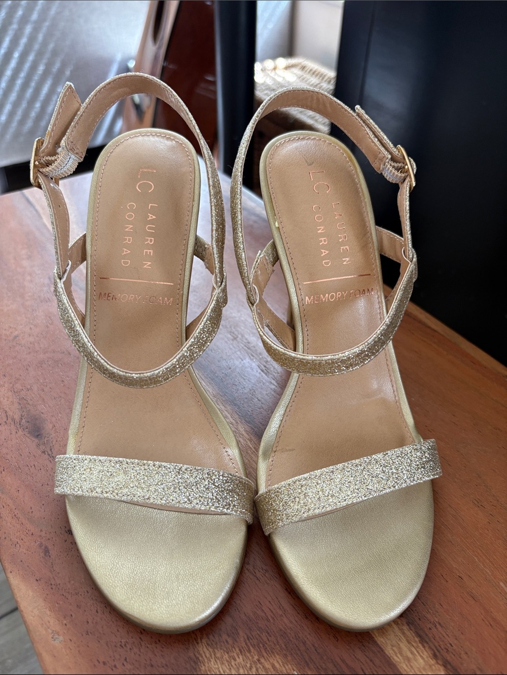 LC Lauren Conrad Hazelnuts gold glitter ankle strap dressy sandals women’s 7